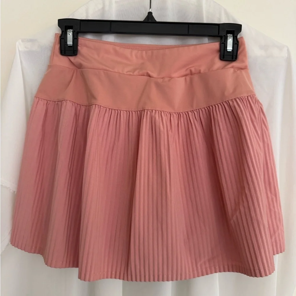 Excellent Condition Nike and Dona Jo Skorts XS